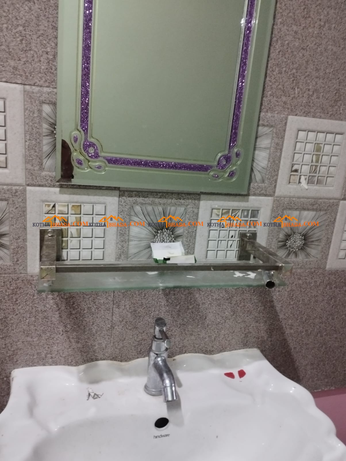 Whole house with 22 rooms, 11 bathrooms, 5 kitchens for lease, Bharatpur - 9, Chitwan